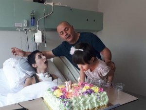 2 çocuk annesi kadın, estetik ameliyatı sonrası yatağa bağımlı kaldı