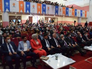 AK Parti Genel Başkan Yardımcısı Dr. Ömer İleri: “Bugün sosyal medya üzerinde yayınlanan yalanlar, darbe dönemlerinde fısıltı gazeteleri ile yapılıyordu”