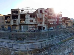 İzmir’in göbeğinde, görüntüsüyle dikkat çekiyordu: Yeşildere’de dönüşüm heyecanı