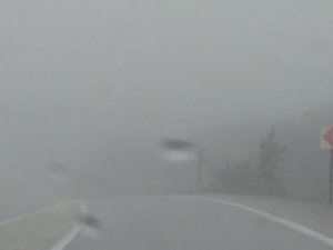 Tekirdağ’da sis görüş mesafesini 5 metreye düşürdü