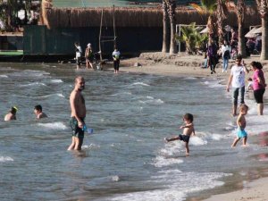 Pastırma yazında deniz keyfi