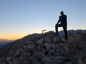 Türkiye’nin ilk ve tek solo alpinisti Erdek Cennet, Munzur Dağlarının zirvesine tırmandı