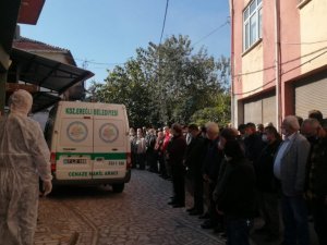 Matematik öğretmeni korona virüsten hayatını kaybetti