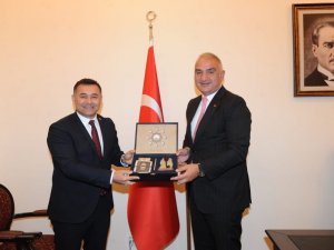 Başkan Yücel, Bakan Ersoy ile bir araya geldi