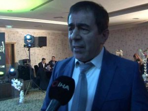 Dr. Mehmet Yavuz Yılın Nöroloji Uzmanı Ödülüne layık görüldü