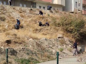 Hakkari’de temizlik kampanyası takdir topladı