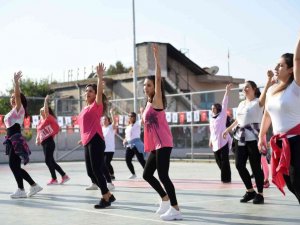 Meme kanserinde erken tanıya dikkat çektiler