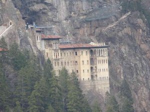 Sümela Manastırı’nda restorasyon çalışmalarında sona gelindi