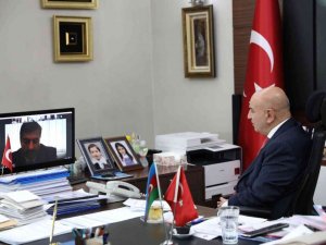Başkan Altınok, telekonferansla Azerbaycanlı başkanlarla buluştu