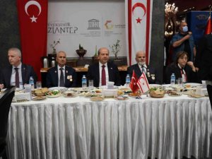 KKTC Cumhurbaşkanı Tatar, Kıbrıs gazileriyle buluştu