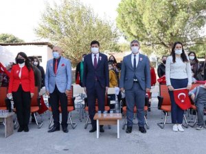 Başkan Özcan Cumhuriyet’in 98.yılını kutladı