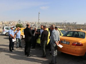 Taksi sürücülerine 12 kural anlatıldı