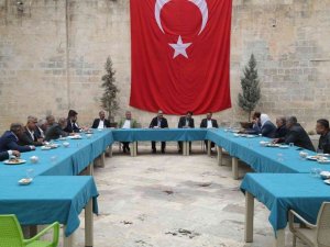 Başkan Kuş talepleri dinliyor