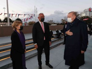 Cumhurbaşkanı Erdoğan: “Bu eser eski Türkiye ve yeni Türkiye fotoğrafının en belirgin şekilde görüldüğü yerdir”