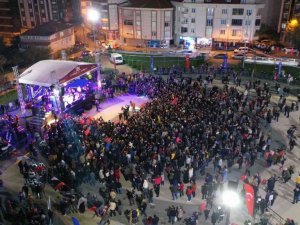 Arnavutköy’de Cumhuriyet Bayramı Murat Kekilli konseriyle kutlandı