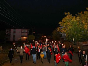 Tufanbeyli’de 29 Ekim coşkusu