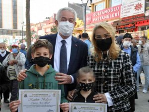 Yaşları küçük, maharetleri büyük ellerden Cumhuriyet sergisi