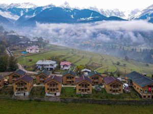 Artvin’de tatil köyünü aratmayan huzurevi