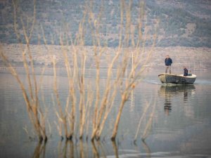 Traktörün yerini balıkçı tekneleri aldı