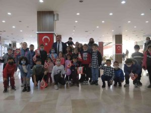 Çocuklar, İstanbul Muhafızları animasyon filmini izledi