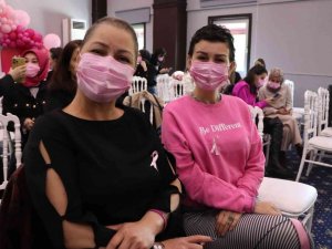 Meme kanserini nasıl yendiklerini anlattılar