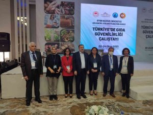 Gıda güvenirliği çalıştayında arıların önemini vurguladı