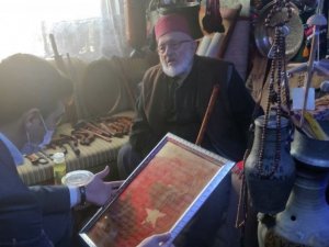 Yarım asırda topladığı binlerce antikayı devlete emanet edecek