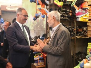 Başkan Kuş, talepleri sahada dinlemeye devam ediyor