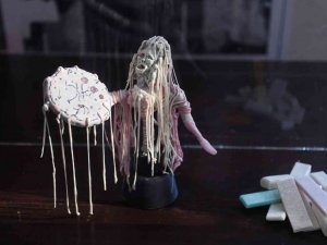 Çiğnenmiş atık sakızlar sanat eserine dönüştü