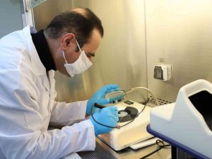 DİSKİ laboratuvarları günlük 125 numunenin analizini yapıyor