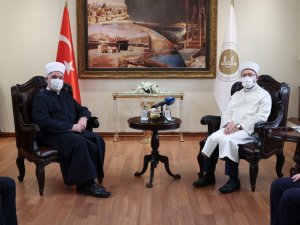 Diyanet İşleri Başkanı Prof. Dr. Erbaş: “Hep Azerbaycanlı kardeşlerimizin yanındaydık”