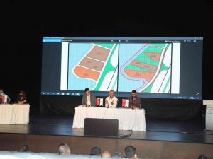 Mezitli Belediye Meclisi Kültür Merkezinde toplandı