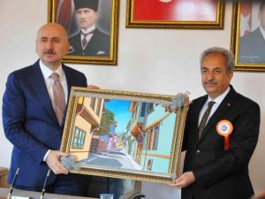 Bakan Karaismailoğlu: “Ülkemizdeki gelişen mühendislik ve teknolojiyi artık dünyaya ihraç etmeye başladık”