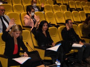 Konyaaltı Belediyesi, Deniz Demiral’ın adını gençlik lokalinde yaşatıyor