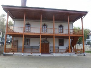 Tarihi Kemaldede Camisi’nin açılışında sona gelindi