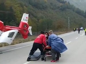 Sağlık Bakanı Fahrettin Koca yaralı işçi için havalanan ambulans helikopteri görüntülerini sosyal medya hesabından paylaştı
