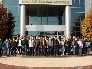 ADÜ Rektörü Aldemir, Aydın MYO öğrencileri ile bir araya geldi