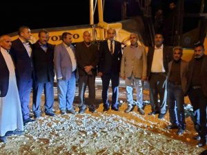 Yalçınkaya gece devam eden üst yapı çalışmalarını inceledi