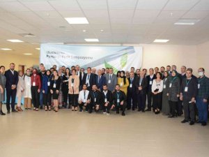 "Uluslararası Pomza ve Perlit Sempozyumu" 2. gün programı başladı