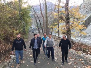 Selde yıkılan köprü yerine yeni geçiş yolu yapılıyor