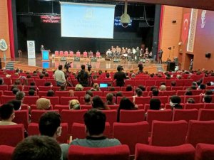 Aşıkpaşa Şiir Şöleni, yoğun katılımla gerçekleşti