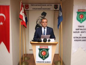 Gaziler, İYİ Partili Tükkan’ı istifaya davet etti