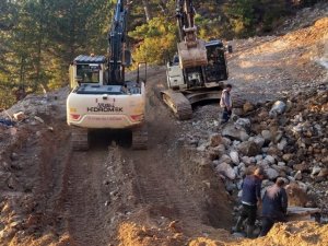Fethiye Koruköy Muhtarı Göztepe’den Muğla Büyükşehir Belediyesi’ne ’su’ teşekkürü