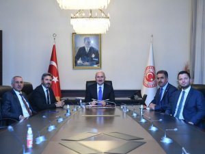 Milletvekilleri, Bakan Karaismailoğlu ile Adıyaman’ın ulaşım yatırımlarını görüştü