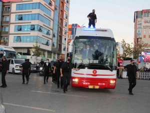 Batman’da Cumhurbaşkanı Erdoğan’a sevgi seli