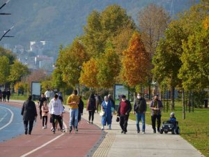 Ordu’da vatandaşlar güneşli havanın tadını çıkardı