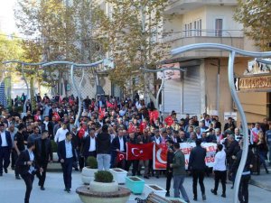 Şırnak’ta, İYİ Partili Türkkan’a yürüyüşle tepki gösterildi