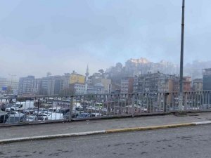 Zonguldak güne sisle uyandı