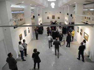 Medeniyetler şehrinde sanat karma sergisi