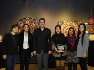 Bandırma Belediye Başkanı Tolga Tosun ’dan sergi ziyareti.